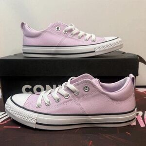 Converse Womens 7.5 Chuck Taylor All Star Madison OX Stardust Lilac Pink Sneaker